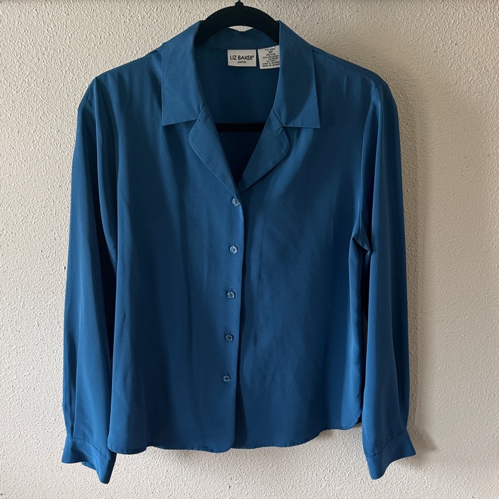 Liz Baker Women's Teal Button-Down Shirt